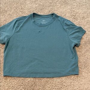 Nike Women's Blue Short Sleeve Tee